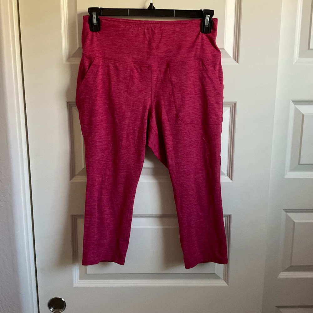 Torrid Active Performance Core Capri Leggings W/P… - image 1